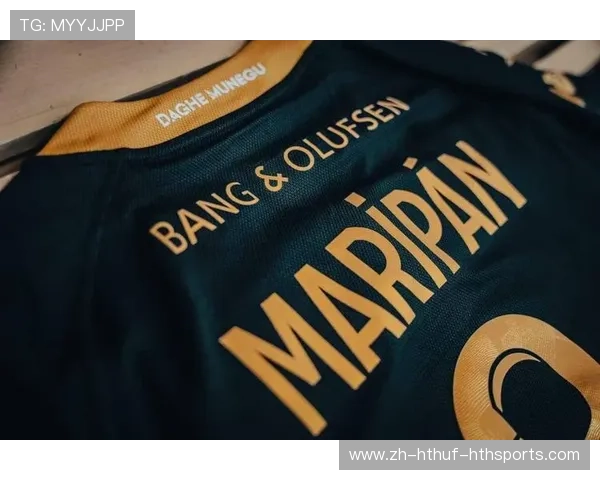 黑色系英超球衣设计合集与穿搭指南